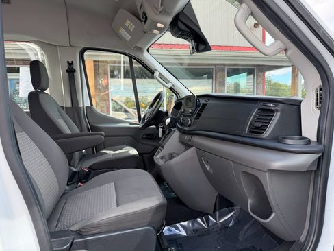 Used 2021 Ford Transit 350 XLT image 23