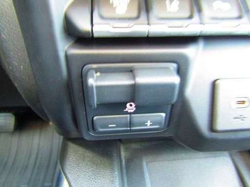 Used 2020 GMC Sierra 2500 Denali w/ Denali Ultimate Package image 22