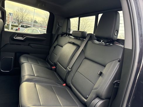 Used 2023 GMC Sierra 1500 SLT w/ SLT Premium Package image 24