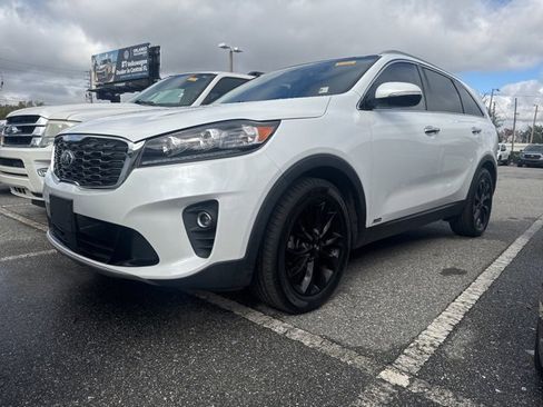 Used 2020 Kia Sorento EX image 4