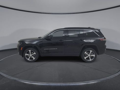 New 2026 Jeep Grand Cherokee Limited AWD/4WD image 8