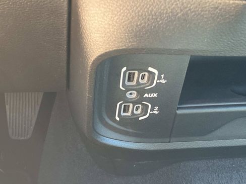 Used 2024 RAM 2500 Big Horn w/ Bed Utility Group AWD/4WD image 33