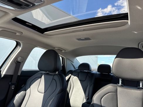 Certified 2026 Hyundai Elantra Limited FWD image 31