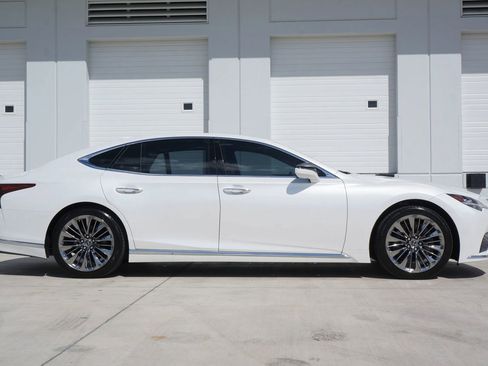 Used 2021 Lexus LS 500 w/ Interior Upgrade Package RWD image 14