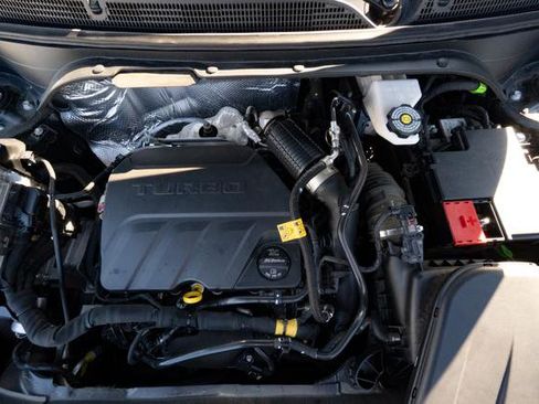 Used 2024 Buick Envista Sport Touring w/ Convenience I Package image 10