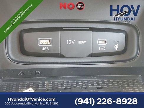 Certified 2026 Hyundai Venue SEL FWD image 29