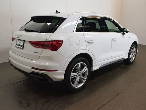 Used 2022 Audi Q3 2.0T Premium AWD/4WD image 4