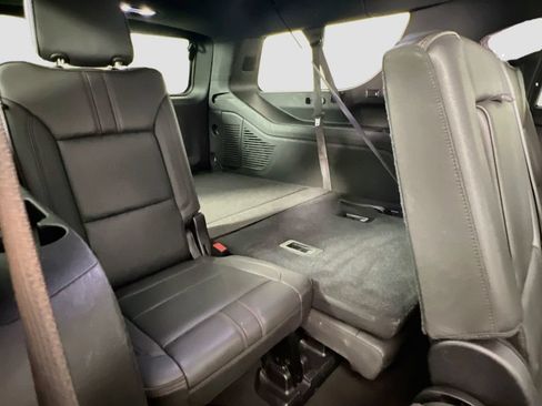 Certified 2021 Chevrolet Suburban RST w/ Rear Media and Nav Package AWD/4WD image 30