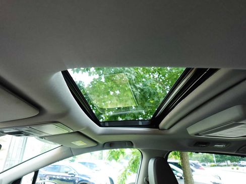 Used 2019 Honda Odyssey EX-L image 24