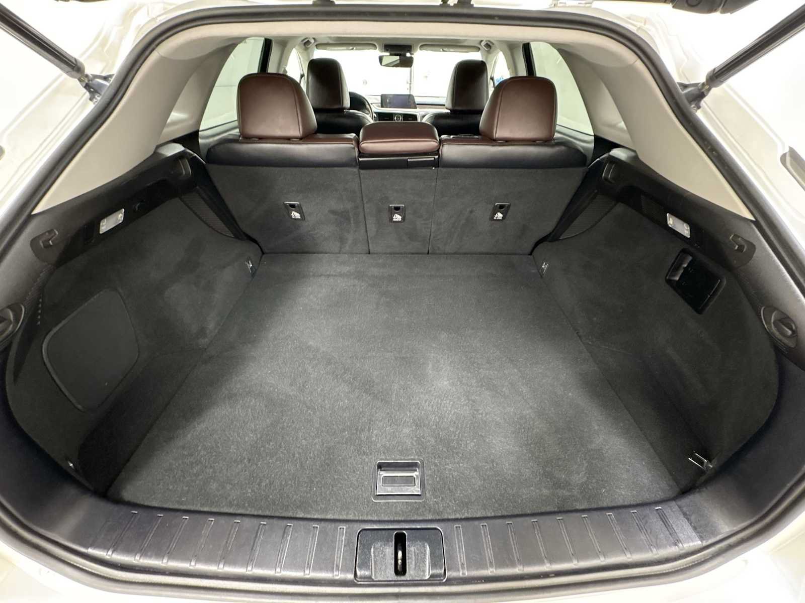 Used 2017 Lexus RX 450h AWD w/ 3500 lbs Tow Prep Package image 28