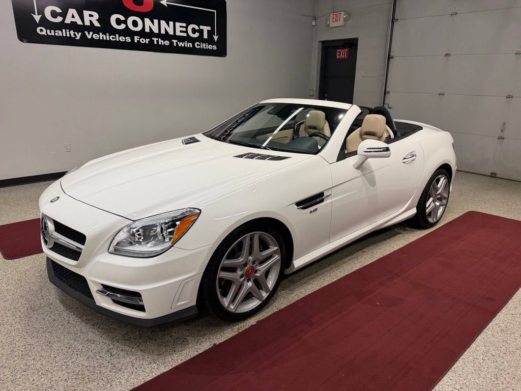 Used 2016 Mercedes-Benz SLK 350 image 3