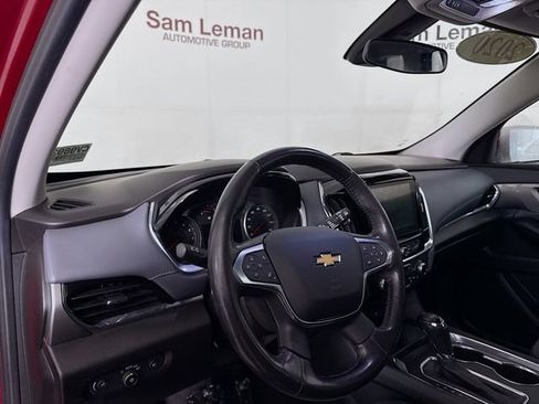 Used 2020 Chevrolet Traverse LT w/ Driver Confidence II Package image 11