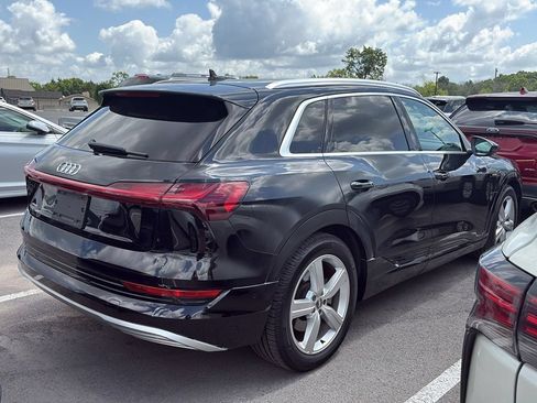 Used 2019 Audi e-tron Premium Plus AWD/4WD image 4