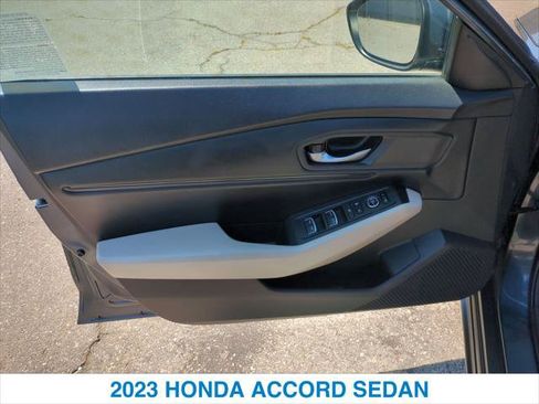 Used 2023 Honda Accord EX image 12