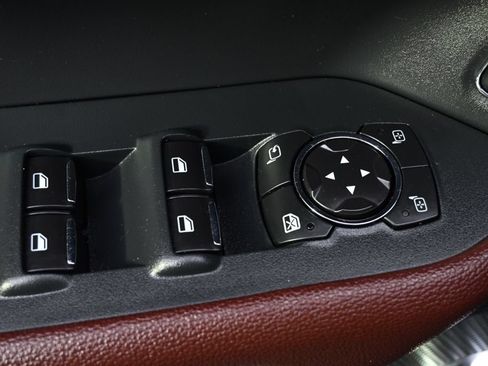 Used 2022 Ford Expedition Limited AWD/4WD image 24