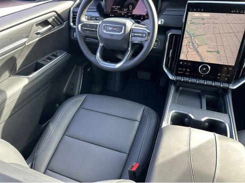New 2026 GMC Acadia Elevation w/ Elevation Premium Package FWD image 15