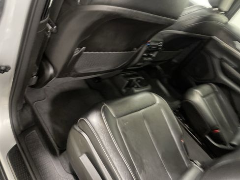 Used 2024 Jeep Grand Cherokee L Limited w/ Luxury Tech Group II AWD/4WD image 17