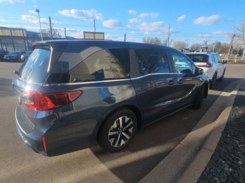 Used 2026 Honda Odyssey EX-L image 3