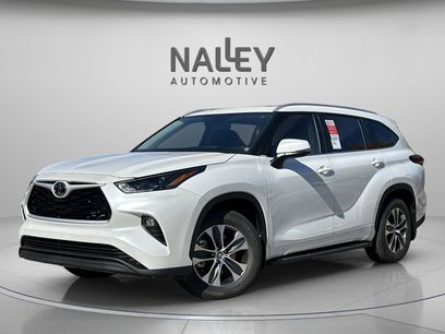 New 2025 Toyota Highlander XLE
