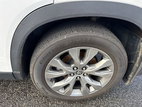 Used 2024 Toyota Grand Highlander Limited image 4