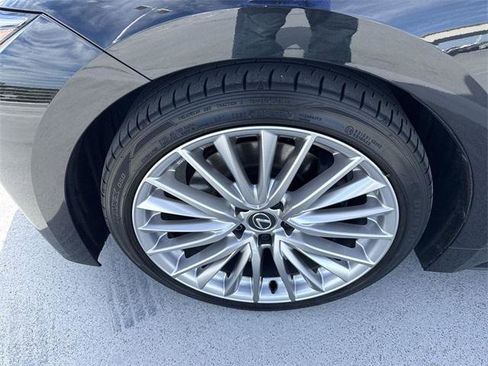 Certified 2024 Lexus IS 300 w/ Premium Package image 10