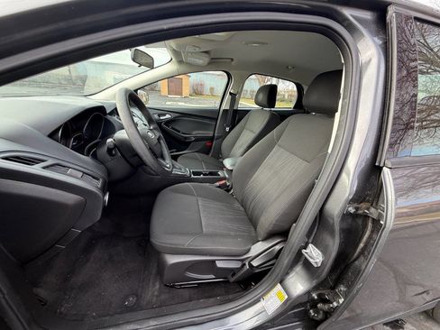 Used 2018 Ford Focus SE image 10