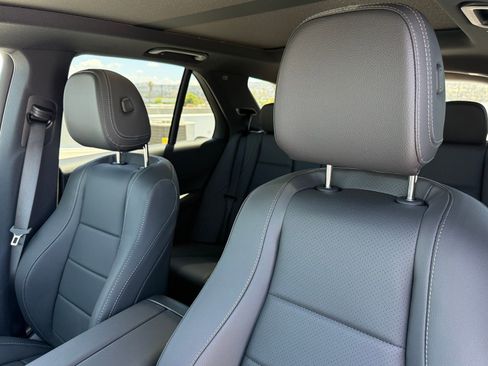 New 2026 Mercedes-Benz GLE 450e 4MATIC image 19
