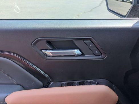 New 2026 GMC Canyon AT4 w/ Nightfall Essentials Package image 12