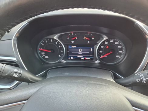 Certified 2020 Chevrolet Equinox LT w/ Driver Convenience Package FWD image 27
