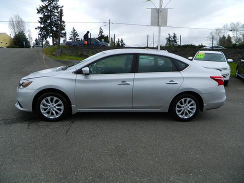 Used 2019 Nissan Sentra SV image 5
