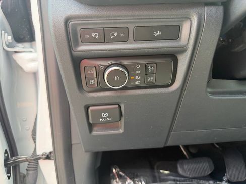 Used 2024 Ford F150 XLT w/ Equipment Group 302A MID AWD/4WD image 18