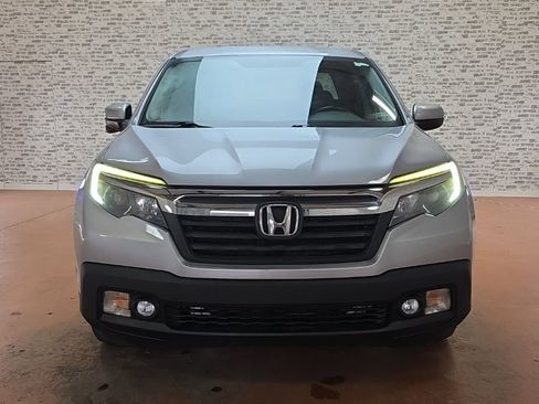 Used 2017 Honda Ridgeline RTL-T image 2