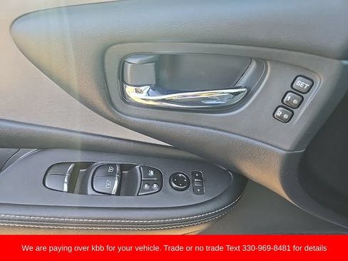 Used 2023 Nissan Murano SL w/ SL Moonroof Package AWD/4WD image 12