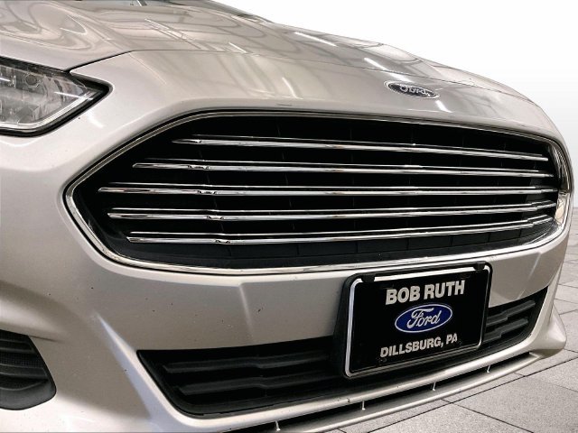 Used 2013 Ford Fusion SE FWD image 30