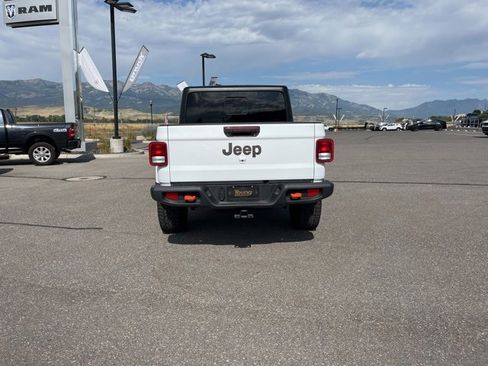 Used 2023 Jeep Gladiator Mojave w/ Cold Weather Group image 5