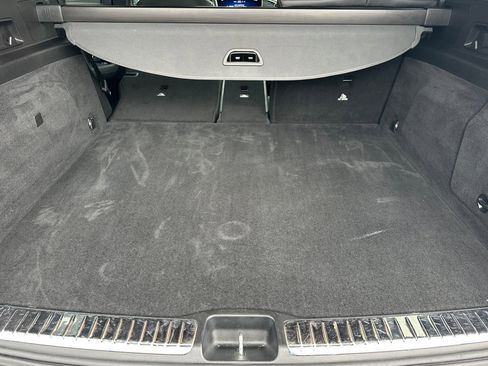 Used 2024 Mercedes-Benz GLE 450e 4MATIC image 33