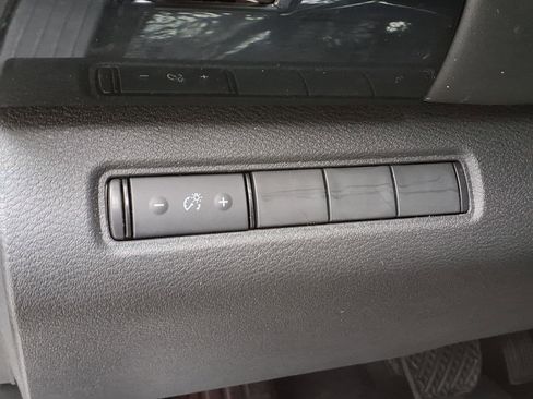 Certified 2023 Nissan Pathfinder S image 20