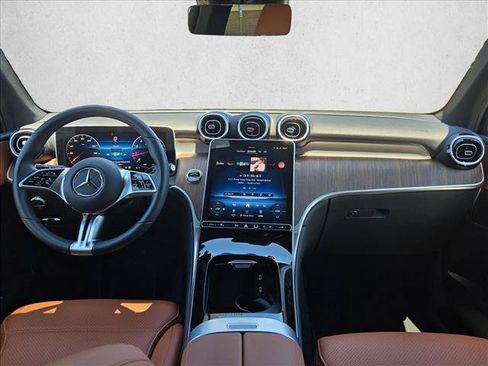 Certified 2026 Mercedes-Benz GLC 300 image 17