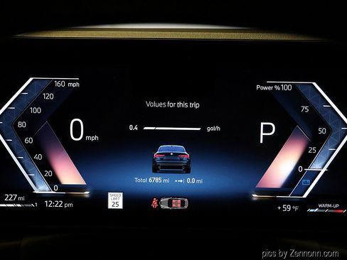 Used 2025 BMW 430i xDrive Coupe w/ Premium Package image 16