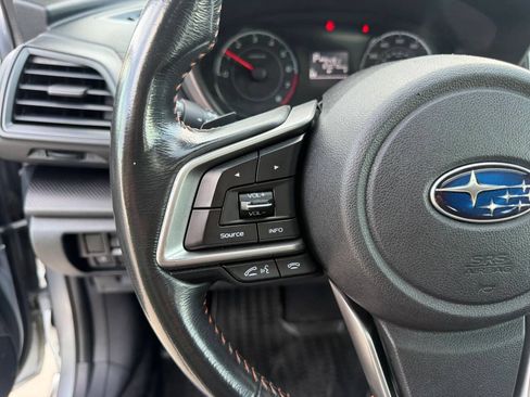 Used 2018 Subaru Crosstrek 2.0i Premium w/ Moonroof Package AWD/4WD image 18