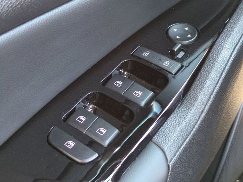 Used 2024 Kia Sportage X-Line Prestige image 25