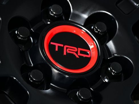 Used 2025 Toyota Sequoia TRD Pro AWD/4WD image 91