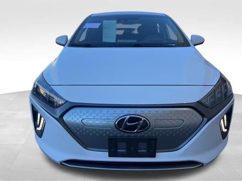 Used 2020 Hyundai Ioniq Limited image 2