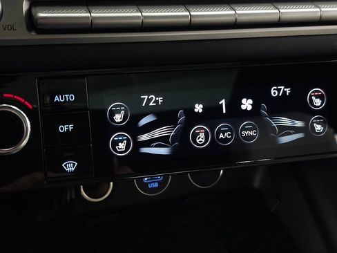 Used 2026 Genesis G70 3.3T Sport Prestige image 25