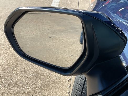 Used 2024 Toyota Corolla LE image 11