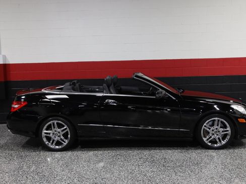Used 2013 Mercedes-Benz E 550 Cabriolet image 8