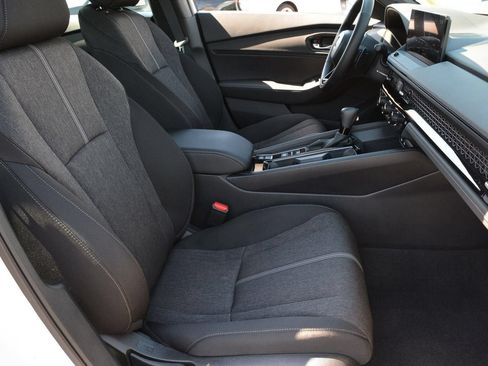 Used 2025 Honda Accord Sport image 20