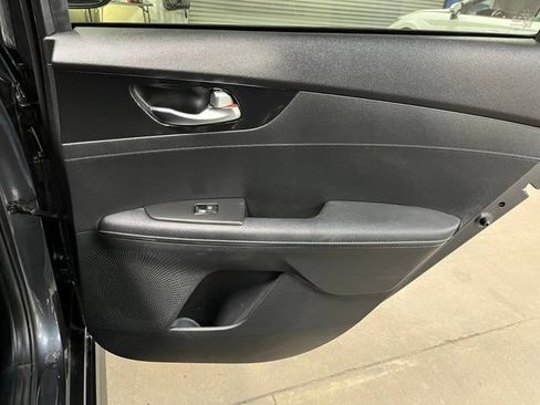 Used 2022 Kia Forte GT-Line w/ GT-Line Premium Package FWD image 13