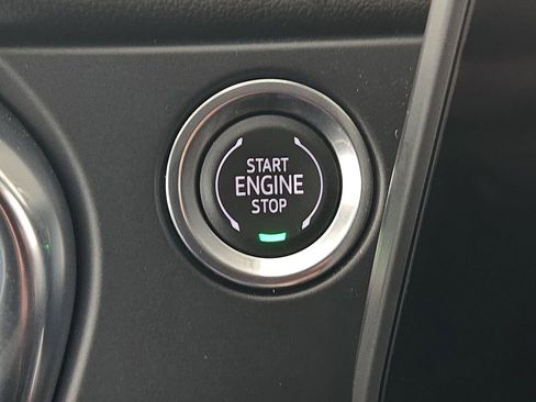 Used 2025 Chevrolet Blazer LT FWD image 22