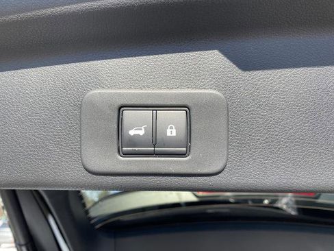 New 2026 Nissan Murano Platinum image 16